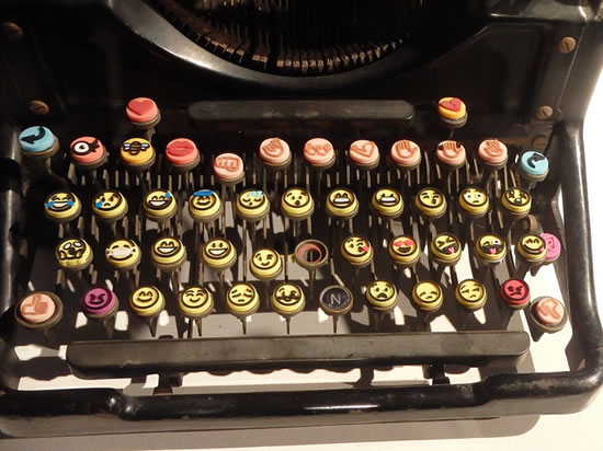Add emojis to your marketing emails